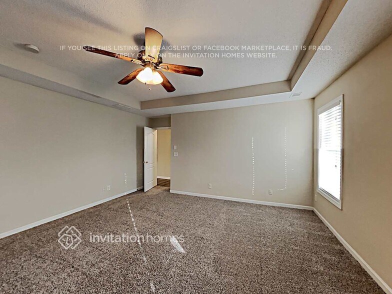 Building Photo - 270 Hunters Chase