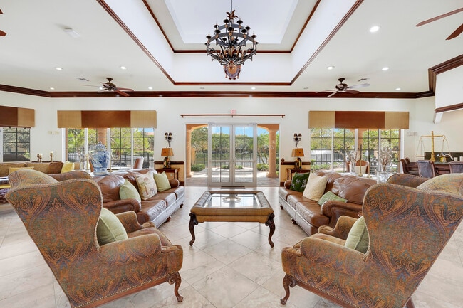 Building Photo - 2568 Gardens Pkwy