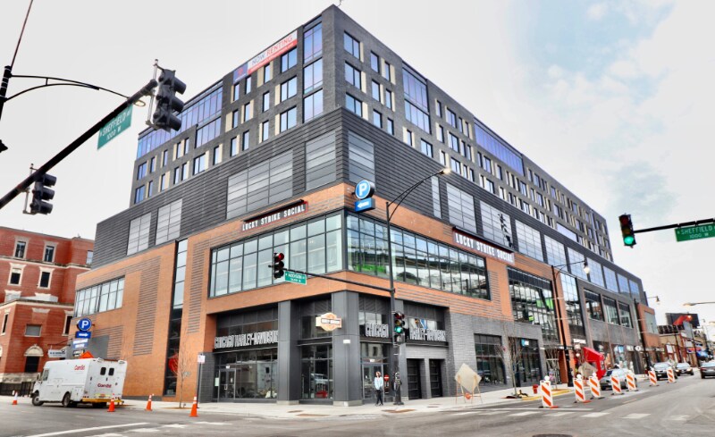 Building Photo - 1037 W Addison St