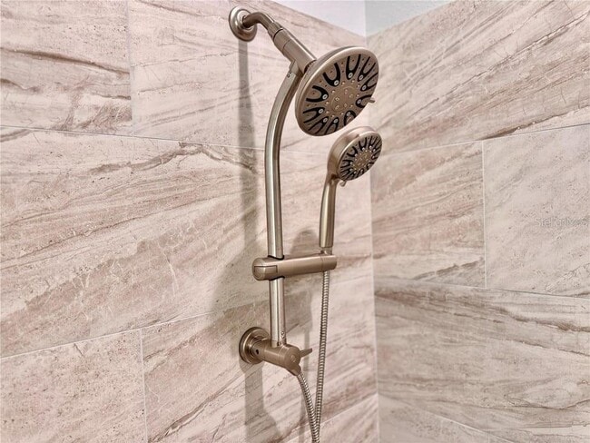 Building Photo - 4529 W Gore St