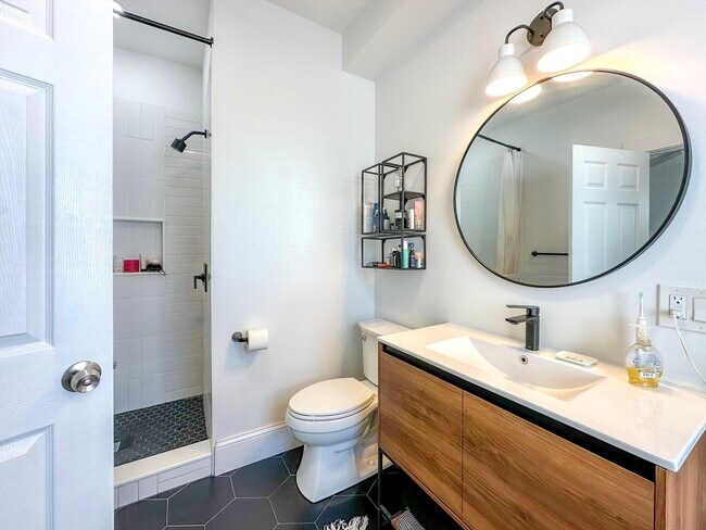 Building Photo - 34 Stanton Rd