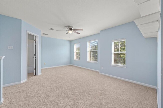 Building Photo - 1421 Gorham St