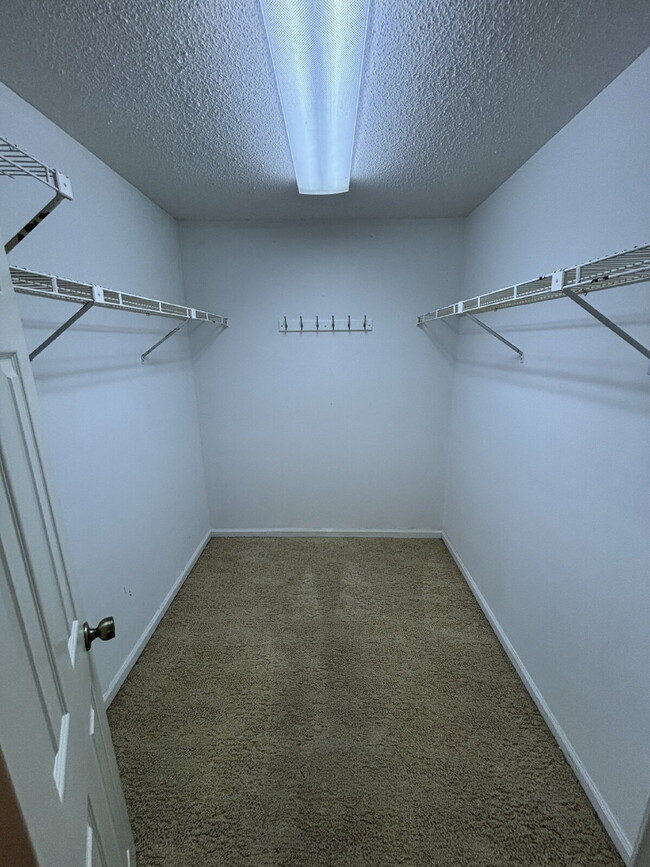 Building Photo - Available FOR RENT in Dothan, AL!!