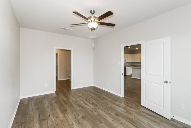 Building Photo - 7539 Tipton Meadow Way
