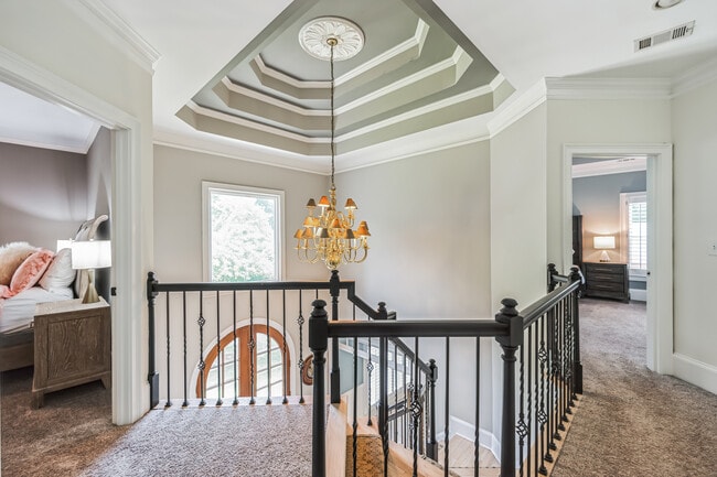 Front entry upstairs - 510 Newburgh Way