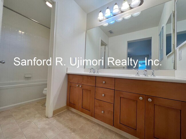 Building Photo - Hoakalei - KaMakana (3 bed/2.5 bath/2 prkg)