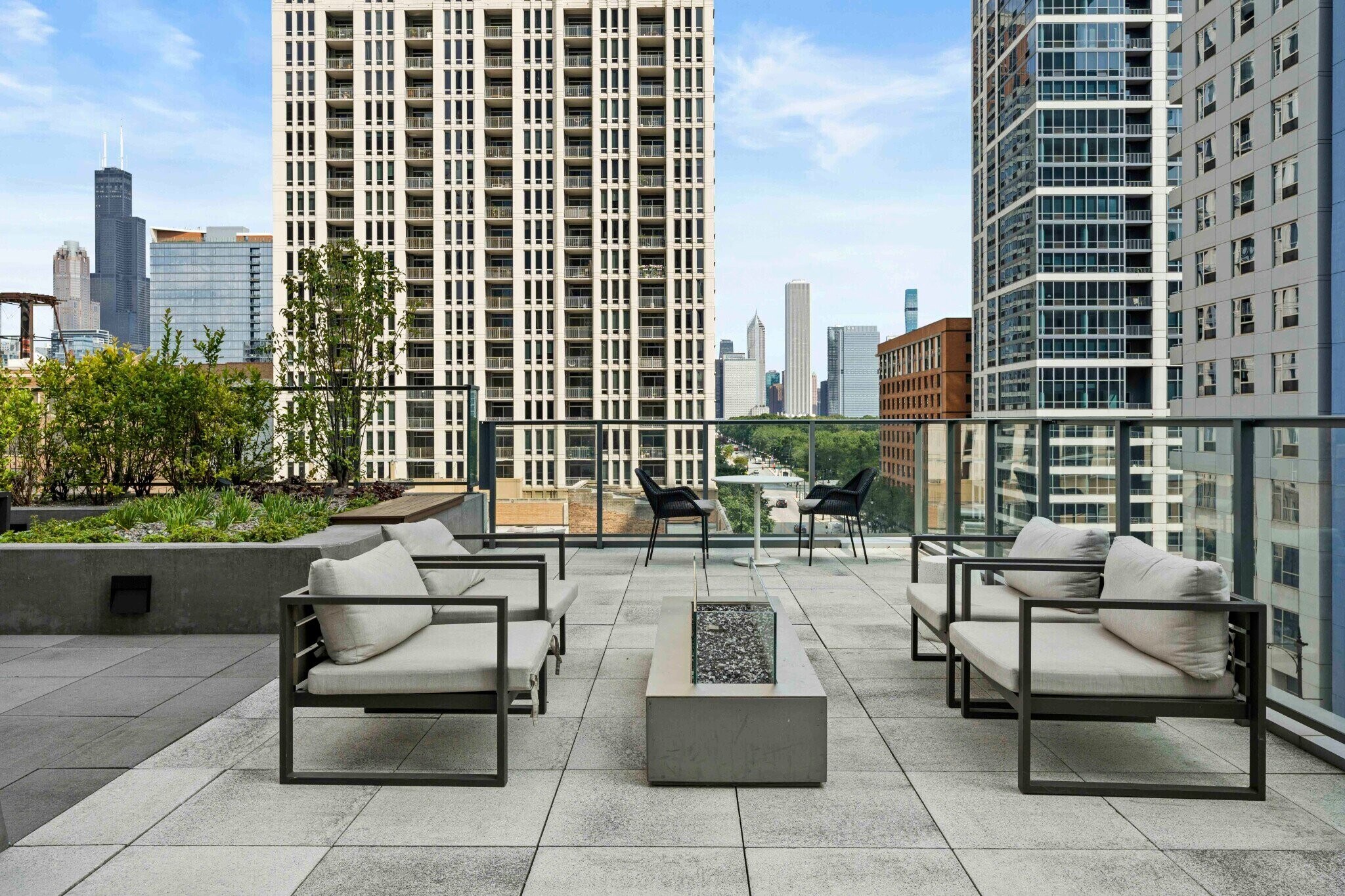 Building Photo - 1342 S Michigan Ave