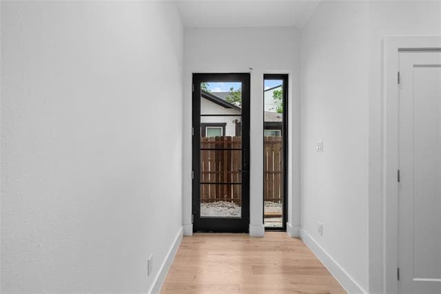 Building Photo - 5227 Lindsley Ave