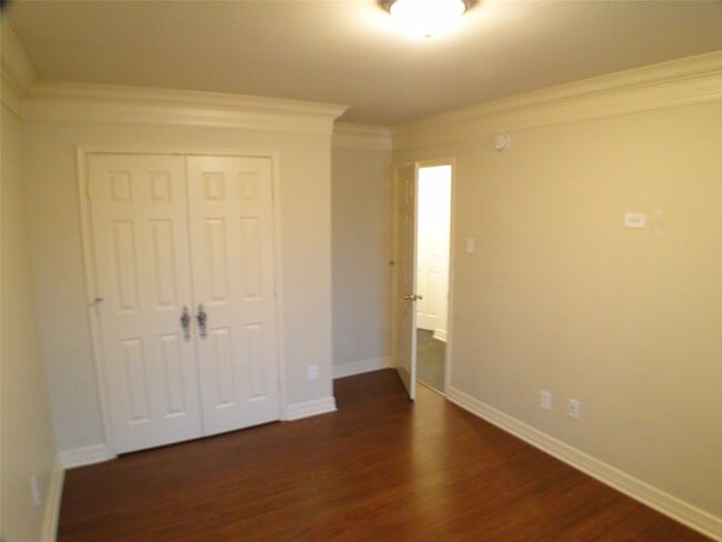 Building Photo - 20606 Palm Rain Ct
