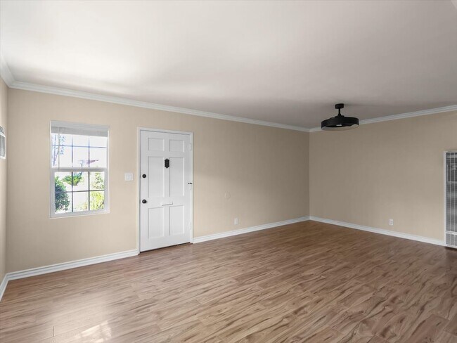 Building Photo - 3801 Legion Ln