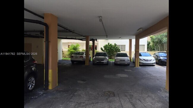 Building Photo - 6855 Abbott Ave