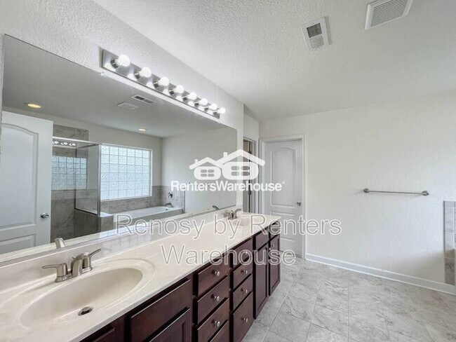 Building Photo - 920 Green Sea Trail