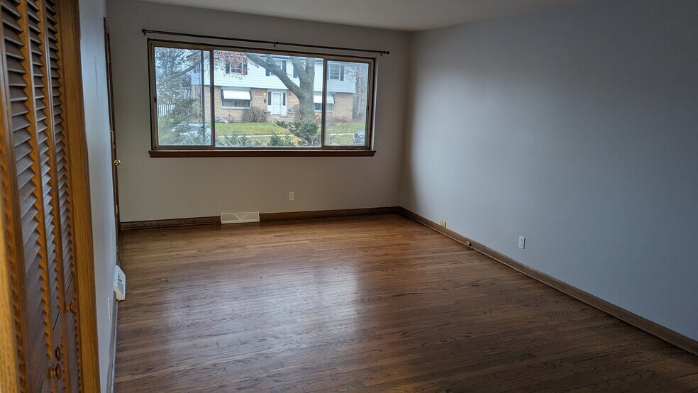 Building Photo - 3456 N 84th St