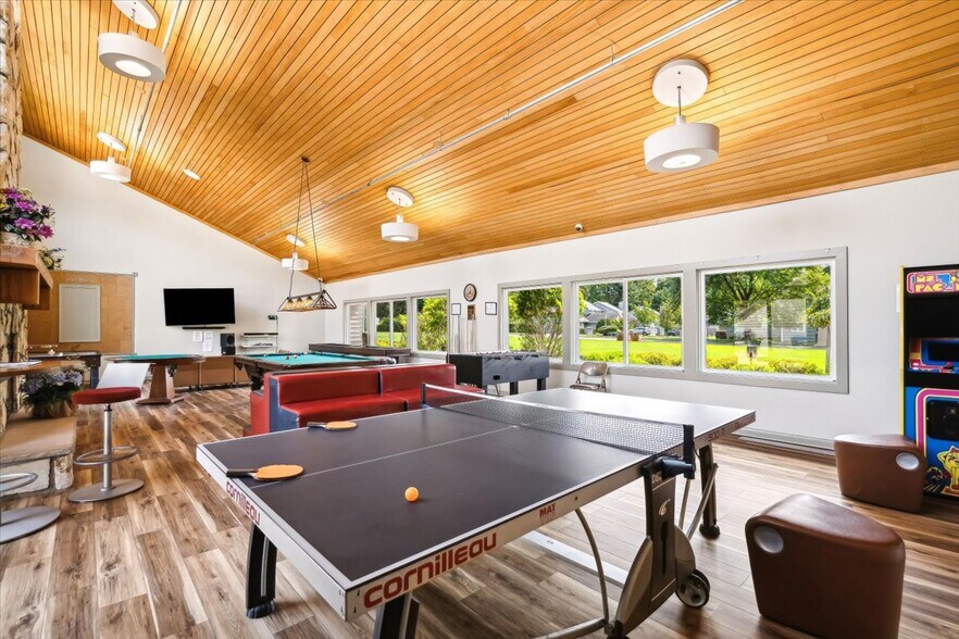 Building Photo - 471 Mahogany Ct