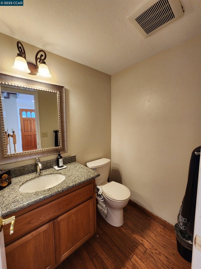 Building Photo - 617 S Blackbrush Ln