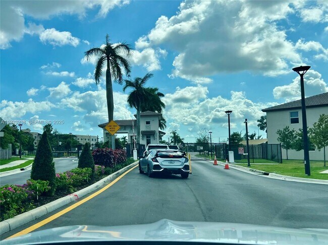 Building Photo - 12713 NW 24th Ave