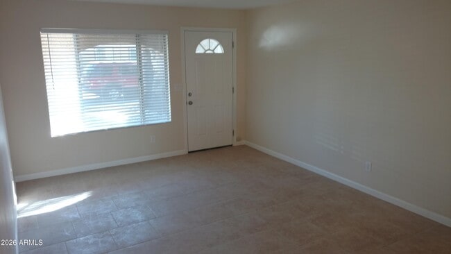 Building Photo - 4030 E Windrose Dr