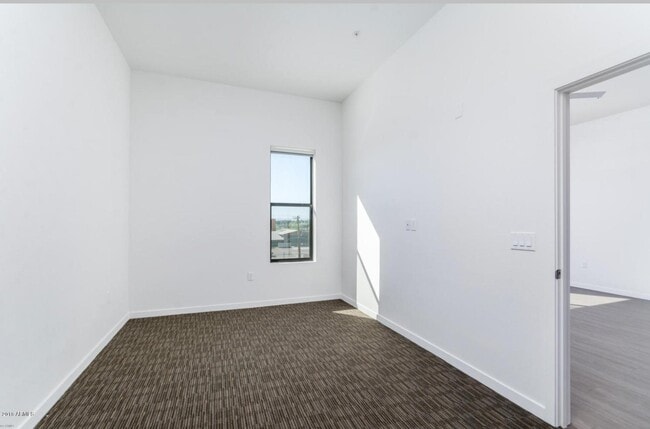 Building Photo - 1130 N 2nd St