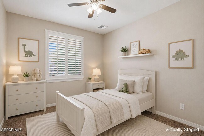 Building Photo - 14828 Tierra Coruna Ave