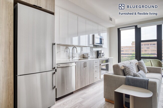 Building Photo - 2009 8th St NW