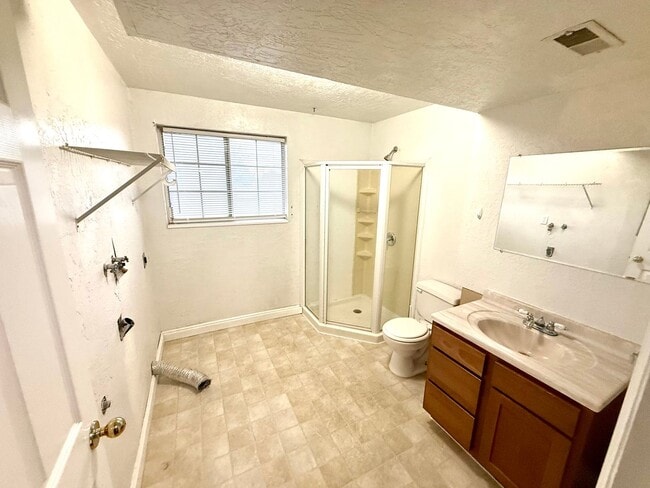 Building Photo - Beautiful Home in Excellent Lehi Location!