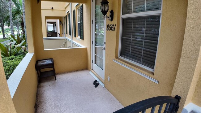 Building Photo - 8561 Insular Ln