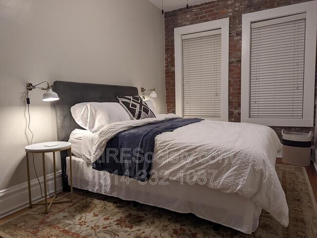 Building Photo - 2920 Louisiana Ave