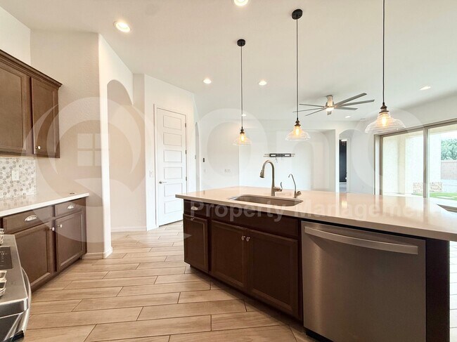 Building Photo - 22597 E Sentiero Ct