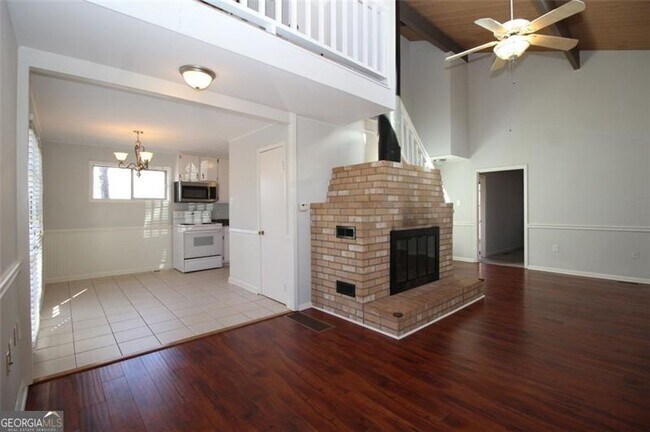 Building Photo - 9240 Nova Dr