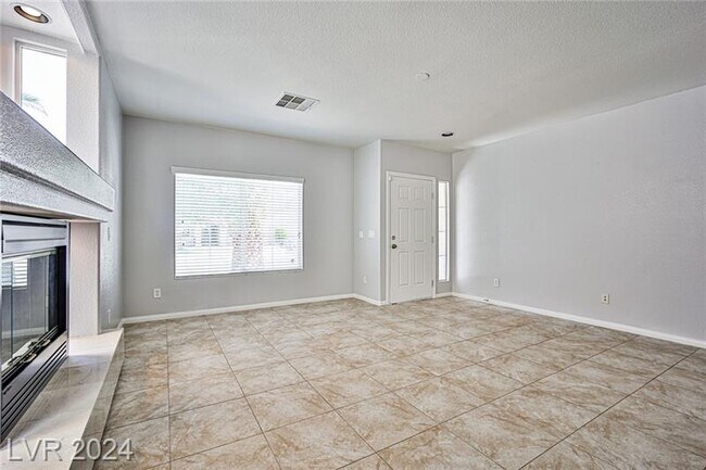 Building Photo - 6586 W Camero Ave