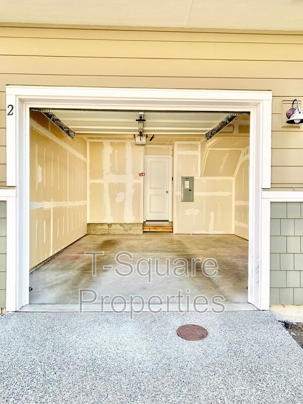 Building Photo - 13417 45th Dr SE