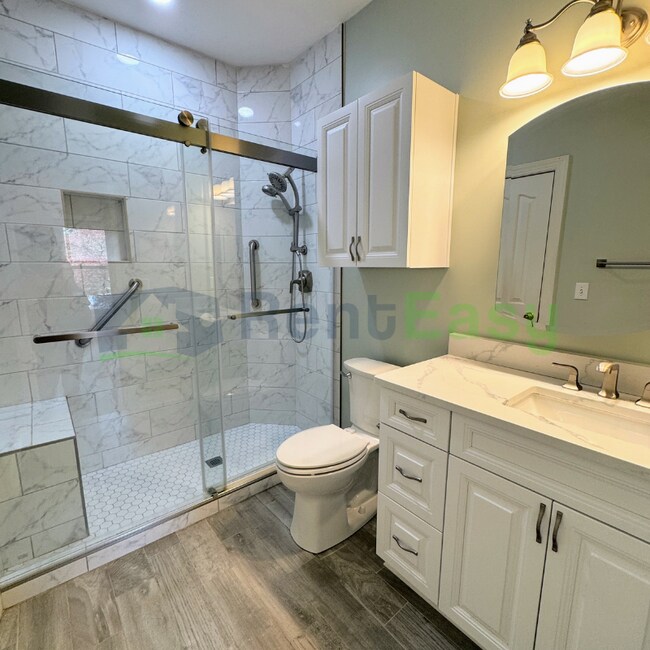 Building Photo - 1325 Meggett Dr