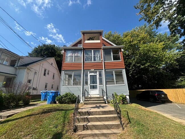 Primary Photo - 33 Emory Ct