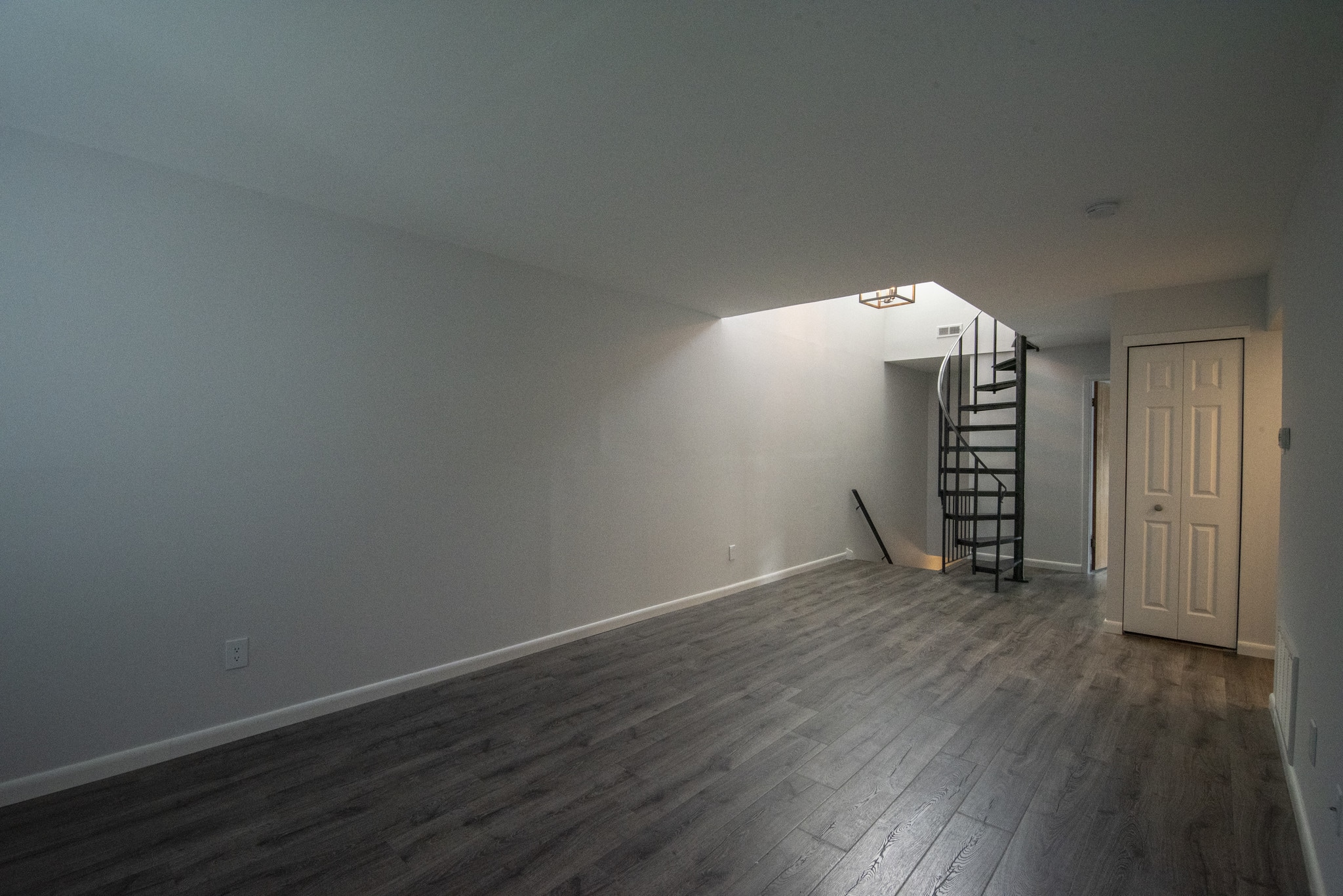 Living Room - 1825 Bridgetown Pike