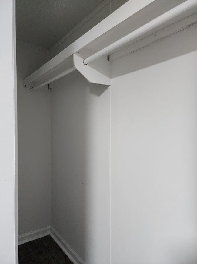 Building Photo - 110 Poston Dr