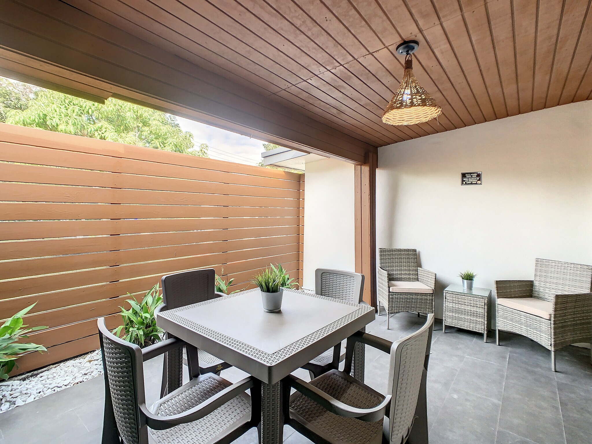 Building Photo - 2714 SW 36th Ave