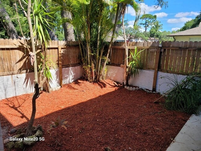 Building Photo - 4502 Lighthouse Cir