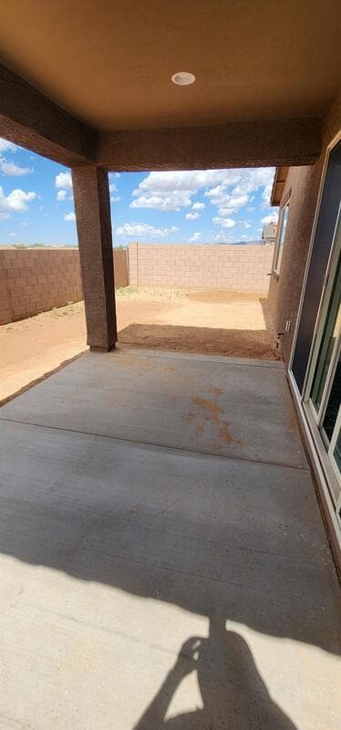 Building Photo - 7822 S Wolf Creek Dr