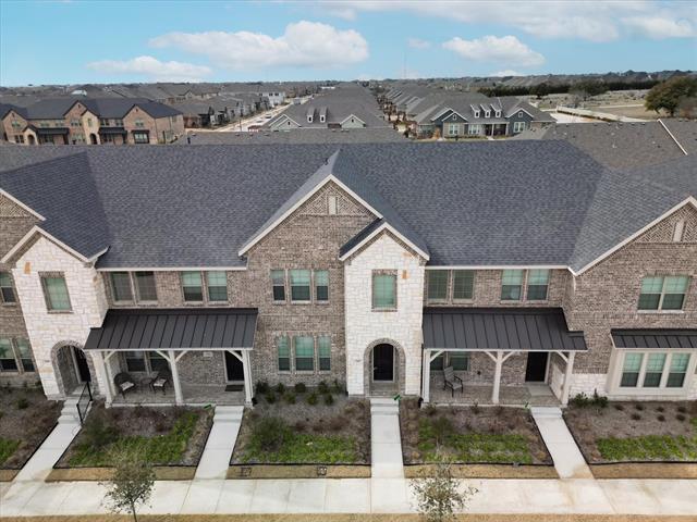 Building Photo - 517 Parkside Dr