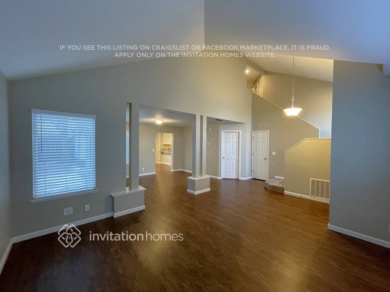 Building Photo - 8848 Redwater Dr