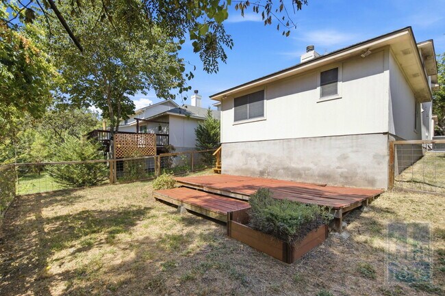 Building Photo - 10718 Claywood Dr