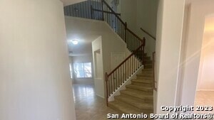 Building Photo - 823 Point Cove