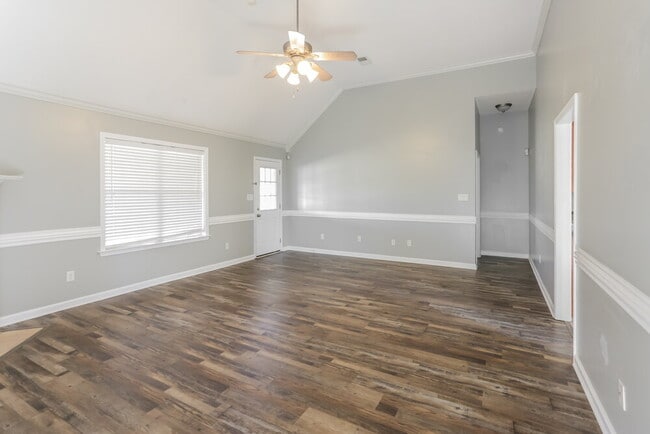 Building Photo - 8036 New Castle Cove