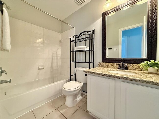 Building Photo - 23 Blue Creek Pl