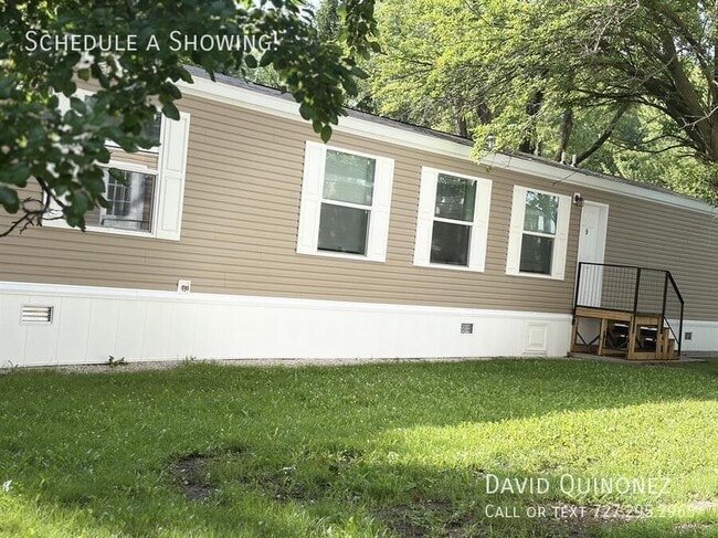 Building Photo - 106 Azalea Ave