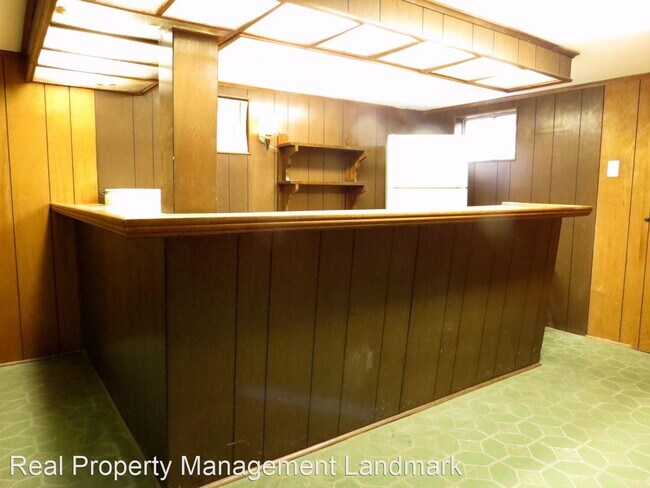 Building Photo - 4 br, 2 bath House - 626 South 12th Street