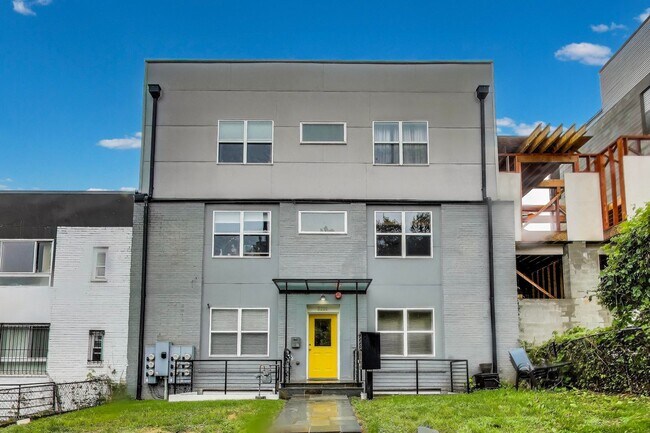 Primary Photo - Welcome to Unit 202 at the Arboretum Condo...