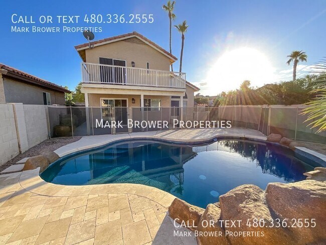 Building Photo - 4102 E Woodland Dr