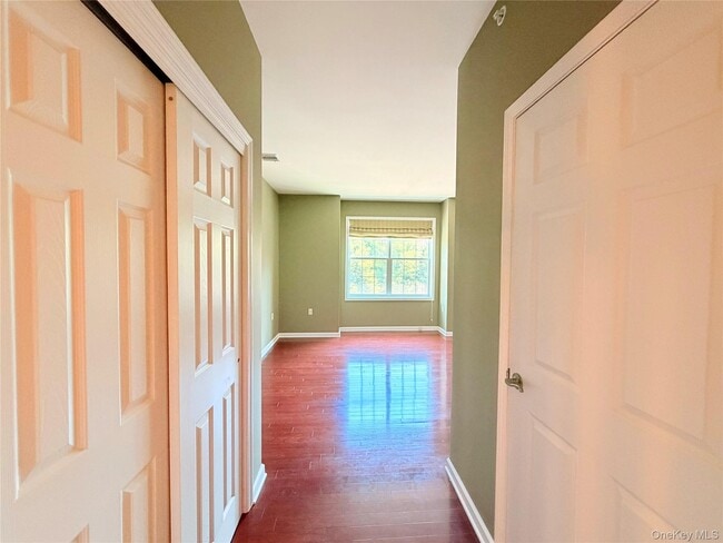 Building Photo - 943 Tower Ridge Cir