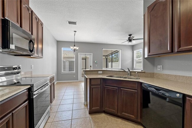 Building Photo - 12335 Cruxbury Dr